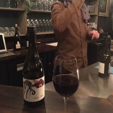 パリの日本人ソムリエ 中村豪くんのワインバー Wine What ワイン ワット